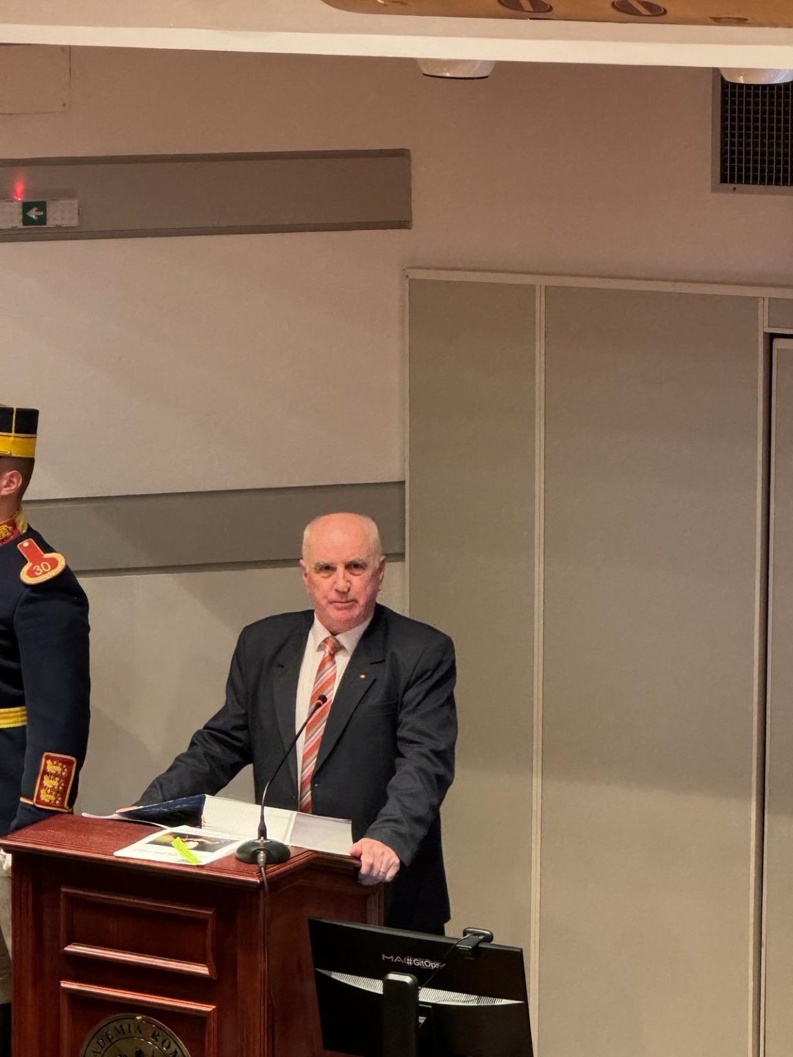 433695930_929288815871110_2847253298522208507_n