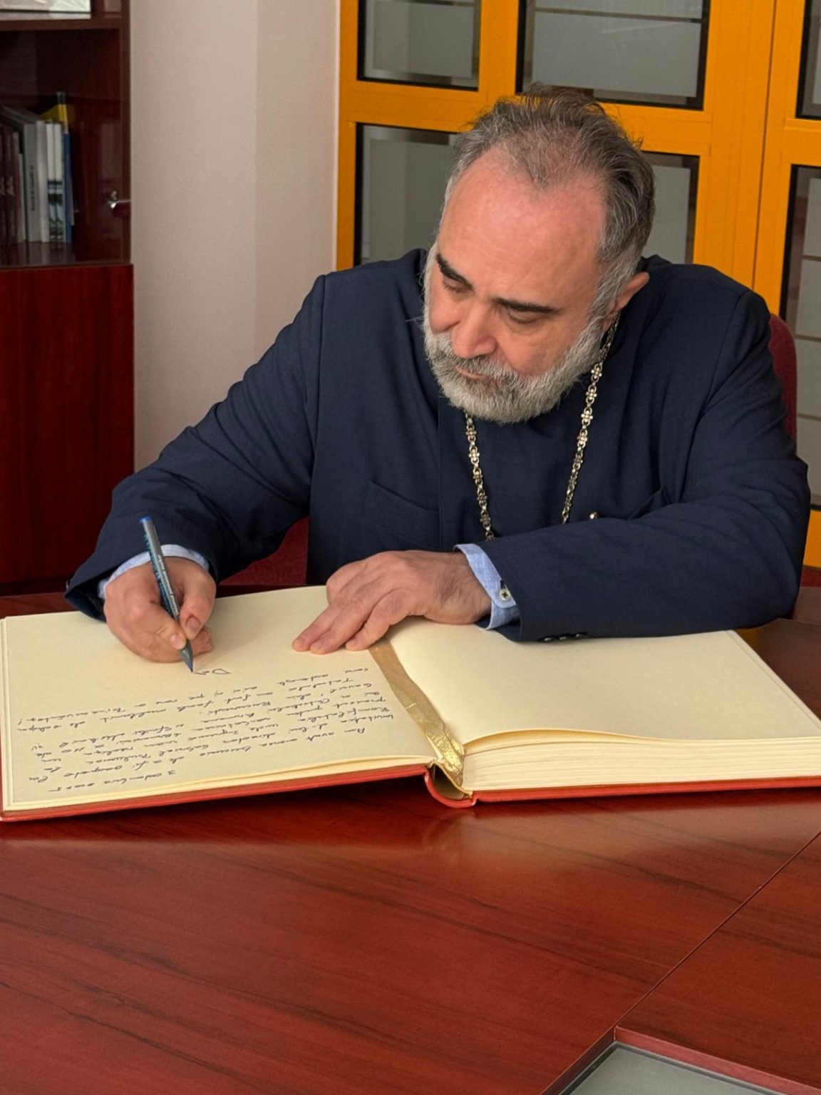 WhatsApp Image 2025-10-03 at 16.08.01(5)